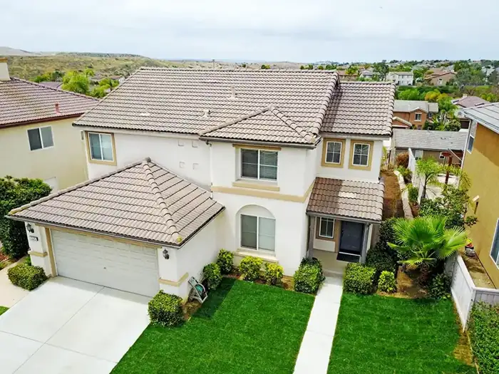 Two-story family home with drone and interior photos, photo 2