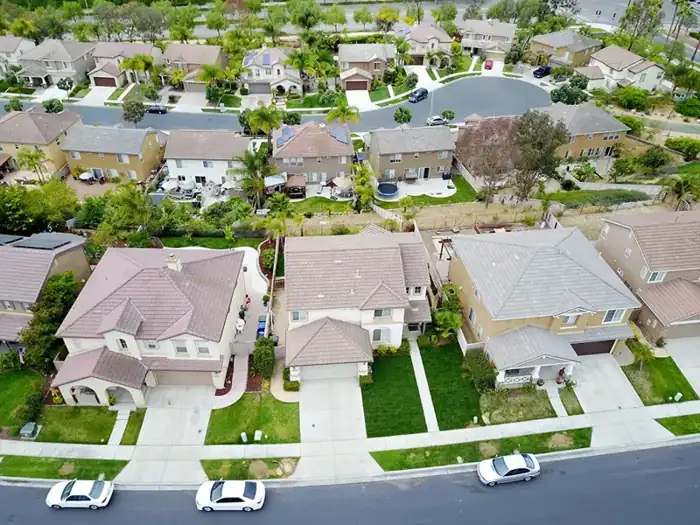 Two-story family home with drone and interior photos, photo 4
